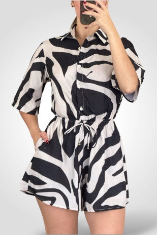 SHORT SLEEVE ZEBRA PRINT ROMPER
