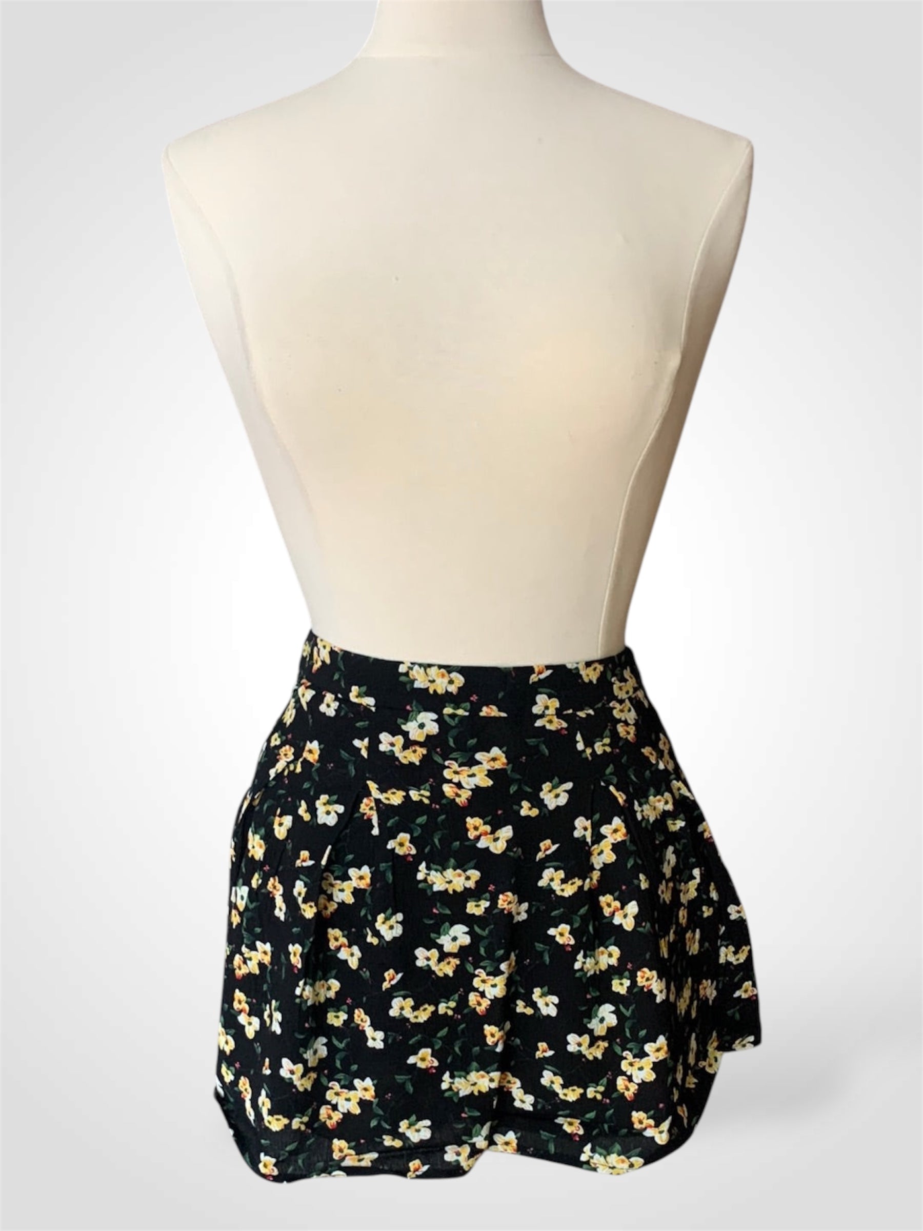 Black Flower Skort