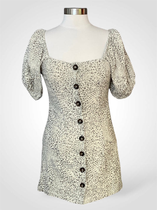ANIMAL PRINT FRONT BUTTONS DRESS