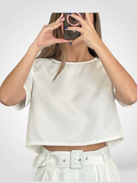 CROPPED ROUND NECK BOXY TOP