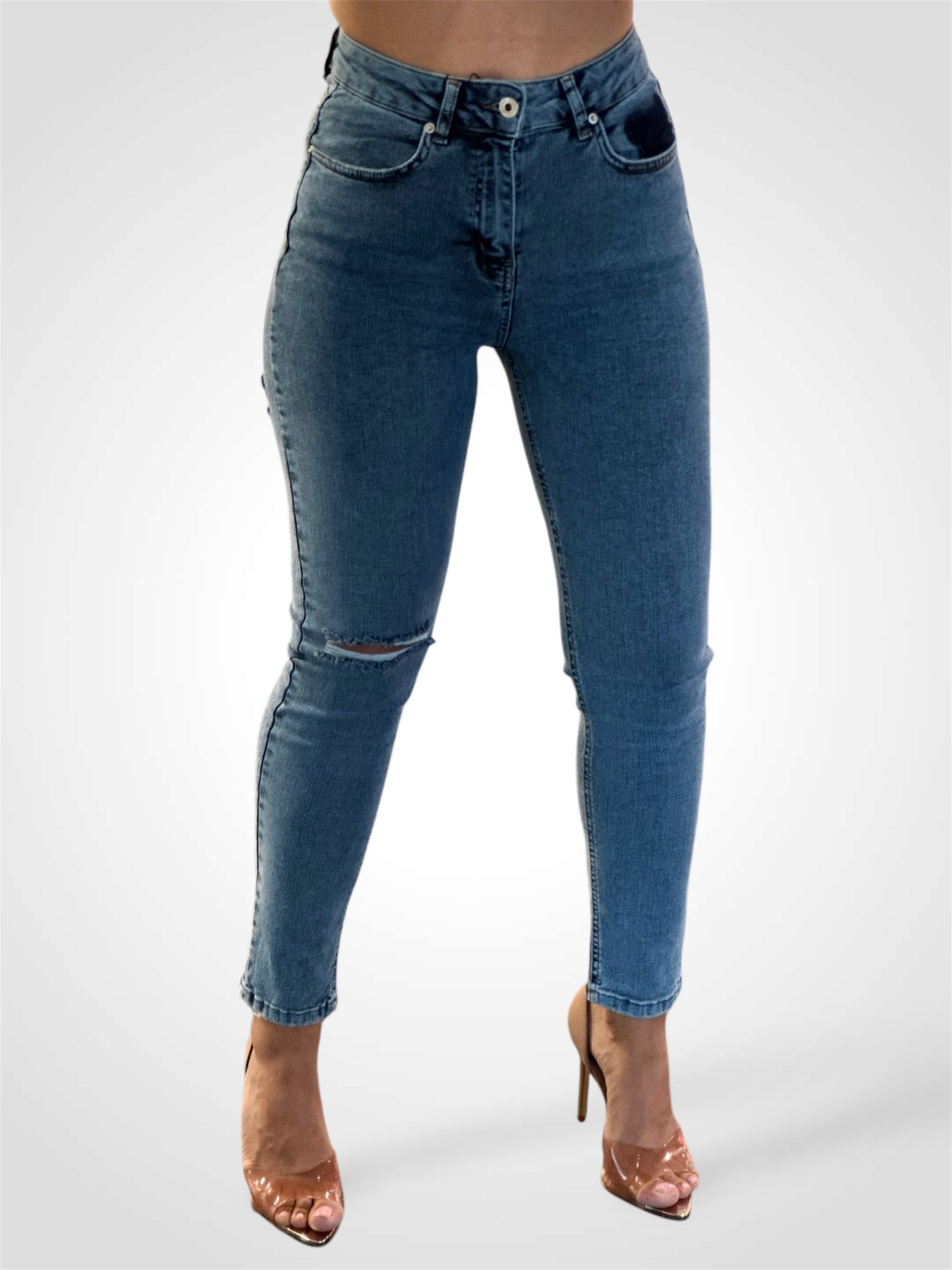 RIPPED ON THE BACK SKINNY JEAN•