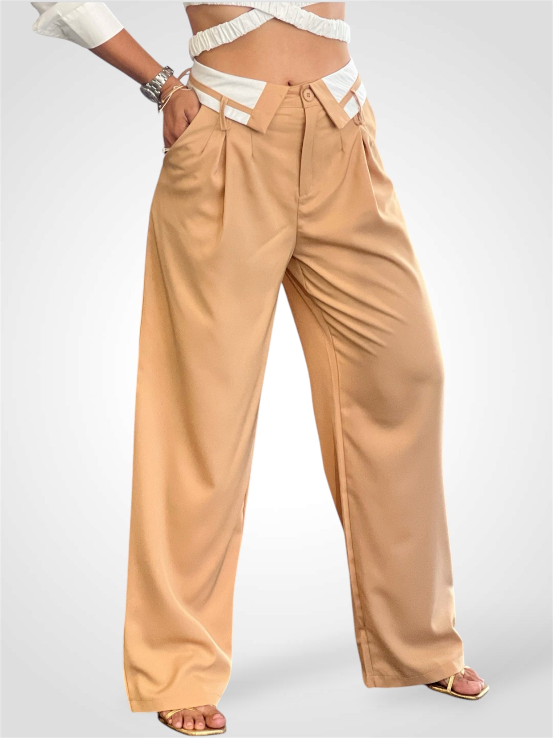 Wide Leg Slack Pants•