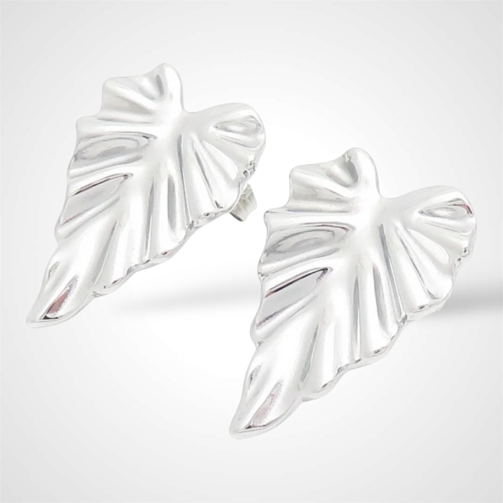 Forest Steel Studs•-1
