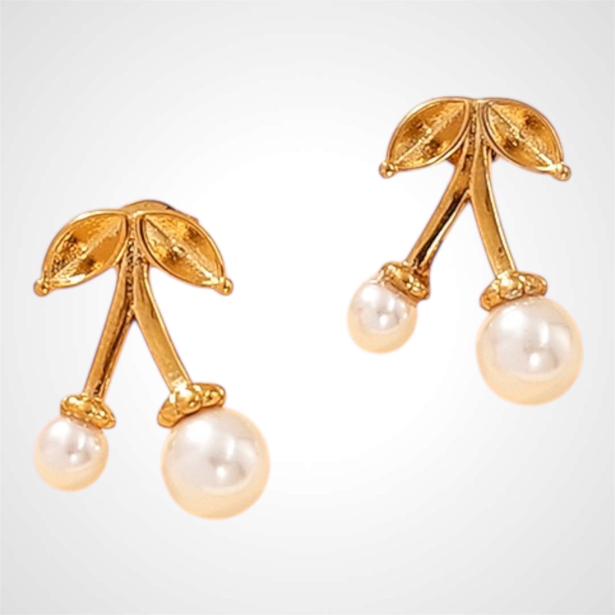 NATURAL TWINS PEARL EARRINGS