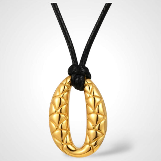 En la Playa Gold Necklace