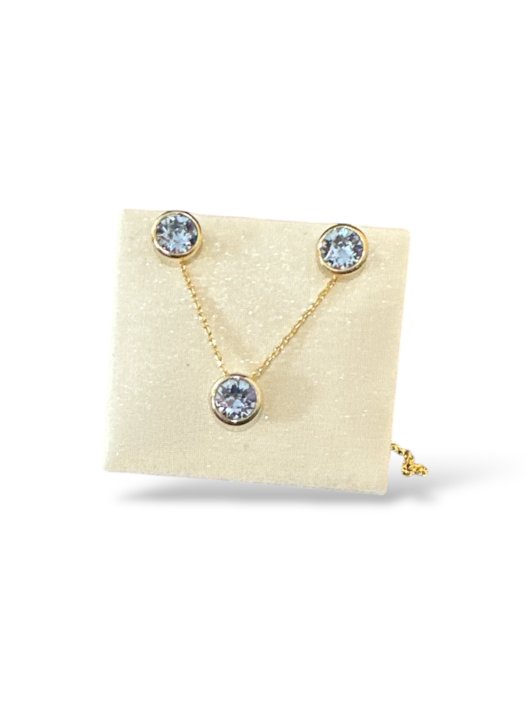 FC-Lifestones Nassau Set Light Sapphire Gold