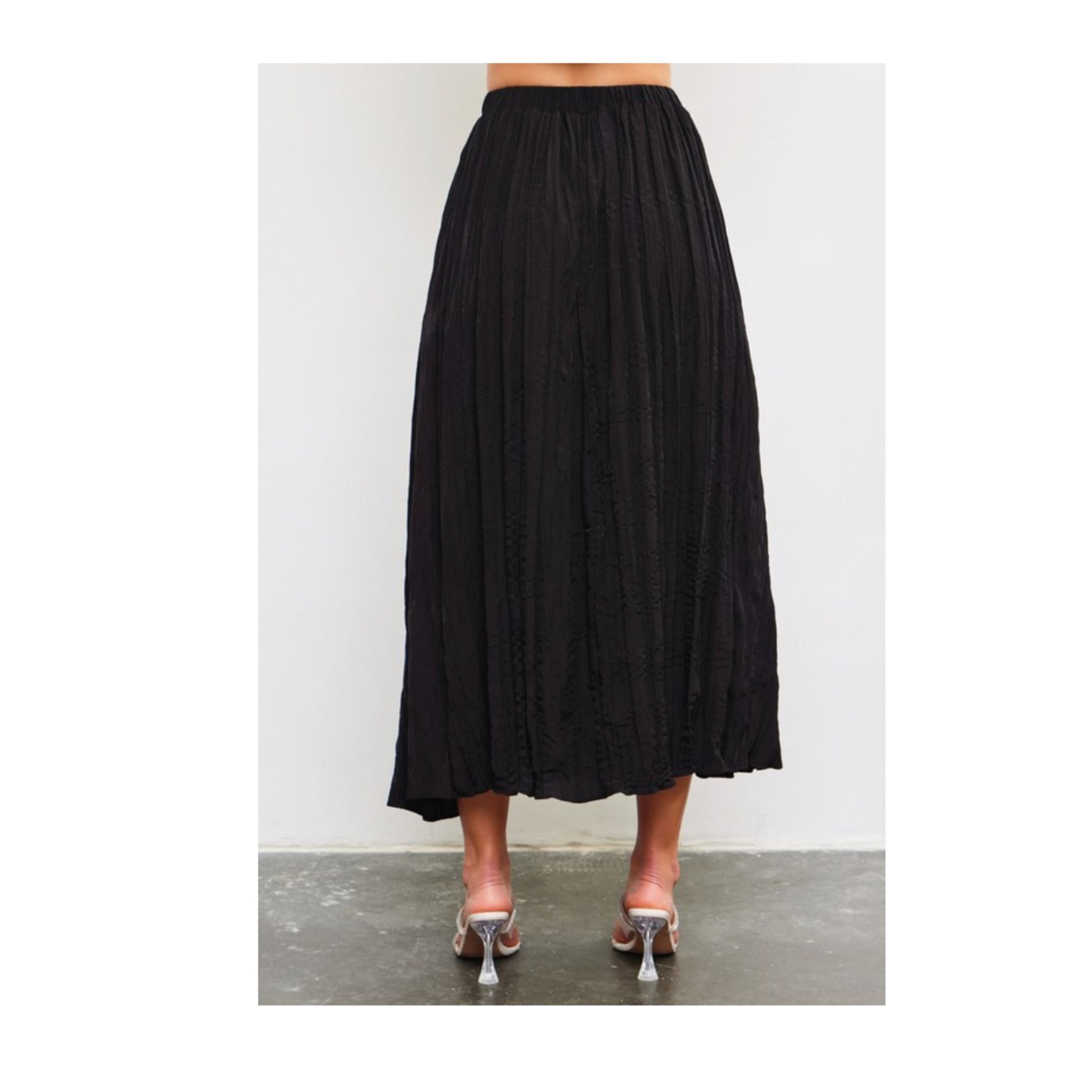 Black Maxi Skirt•-2