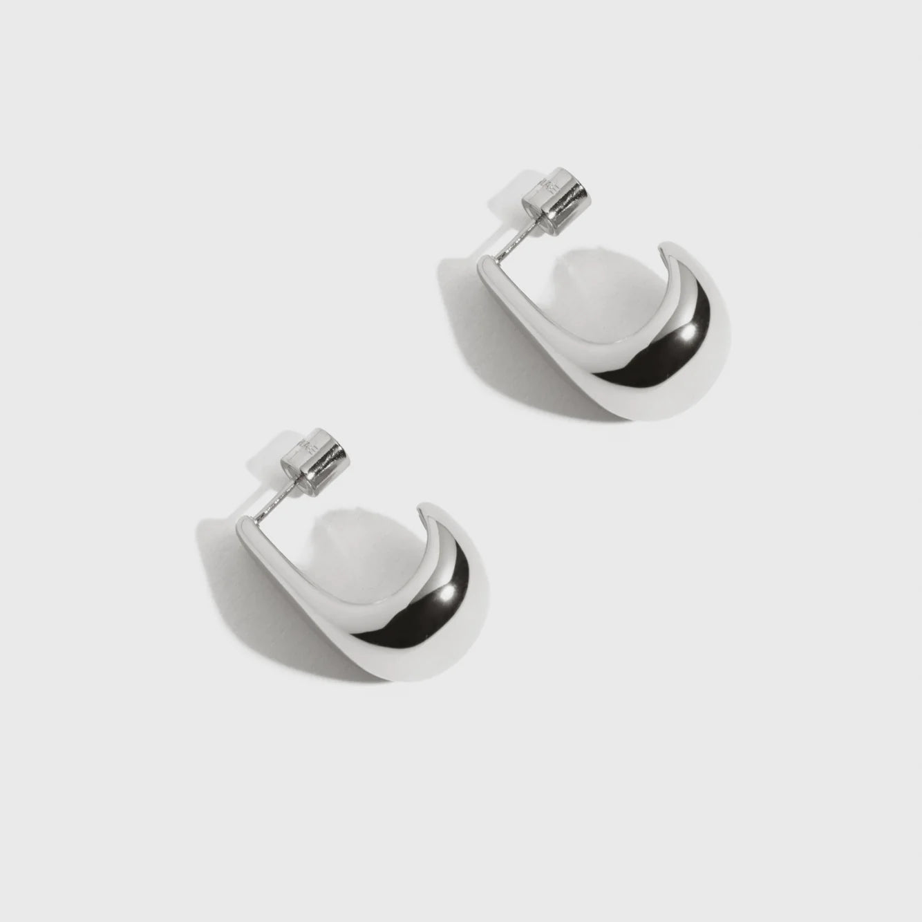 Drae Soho Bold Earings