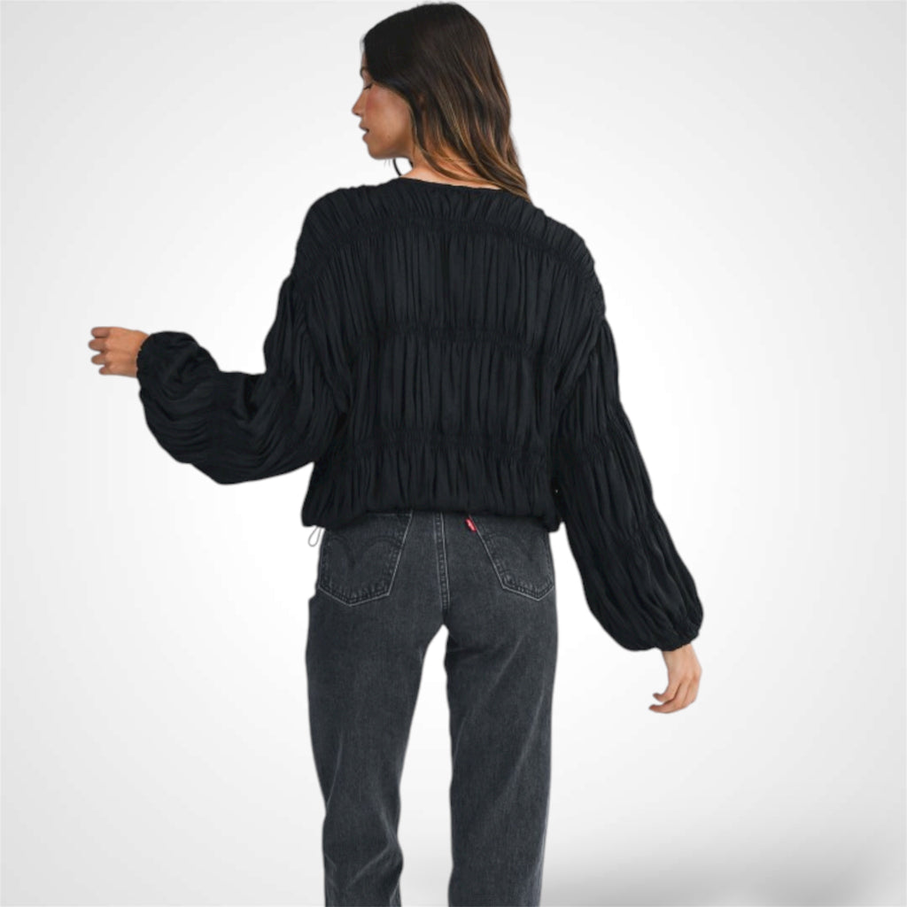 BLACK GATHERED SMOCKED OVER FIT JACKET