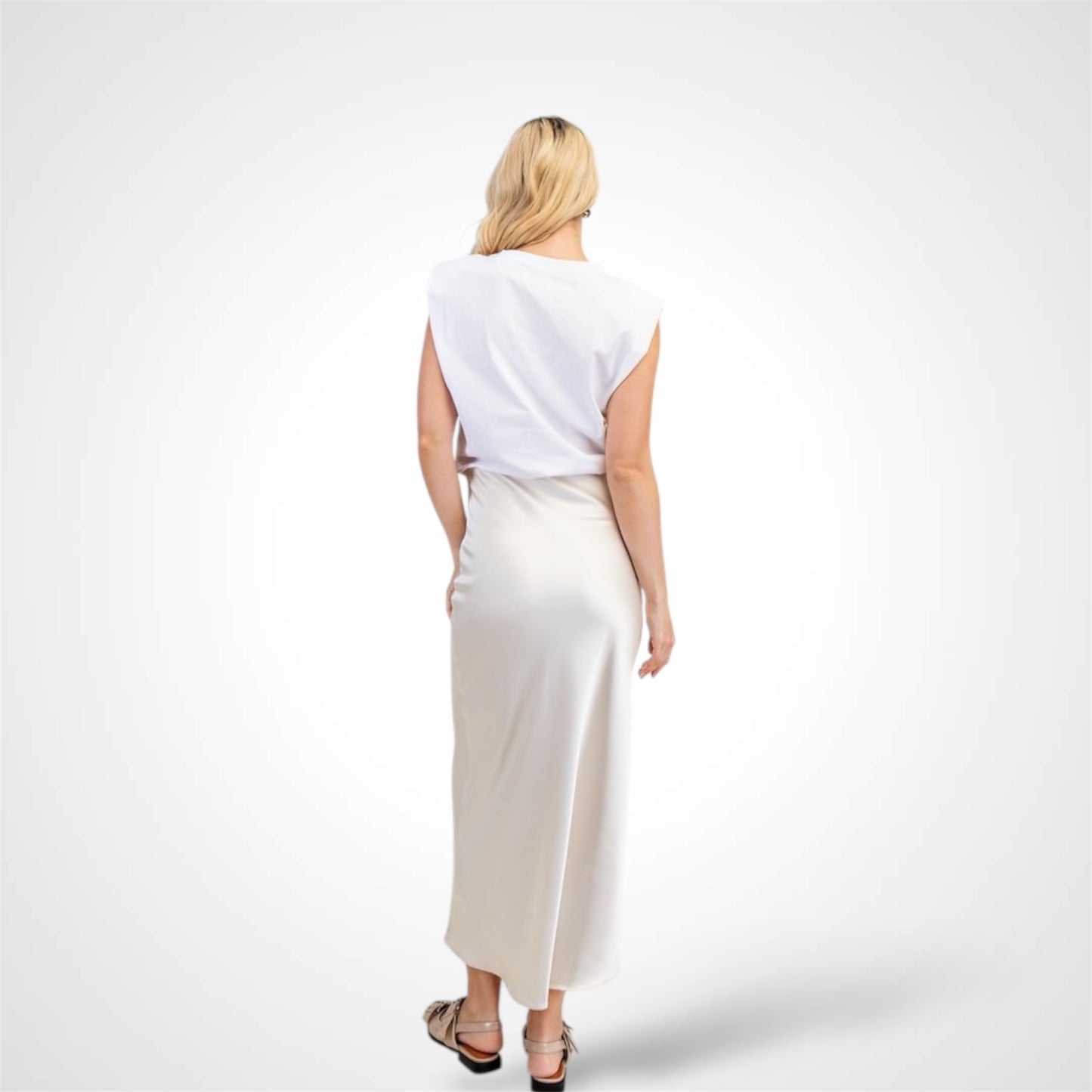 Contrasting Sleeveless Midi Dress