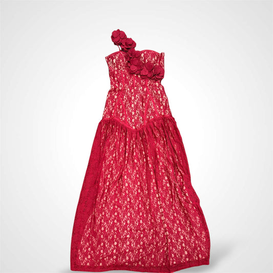 FLOWER DETAIL BURGUNDY MAXI DRESS