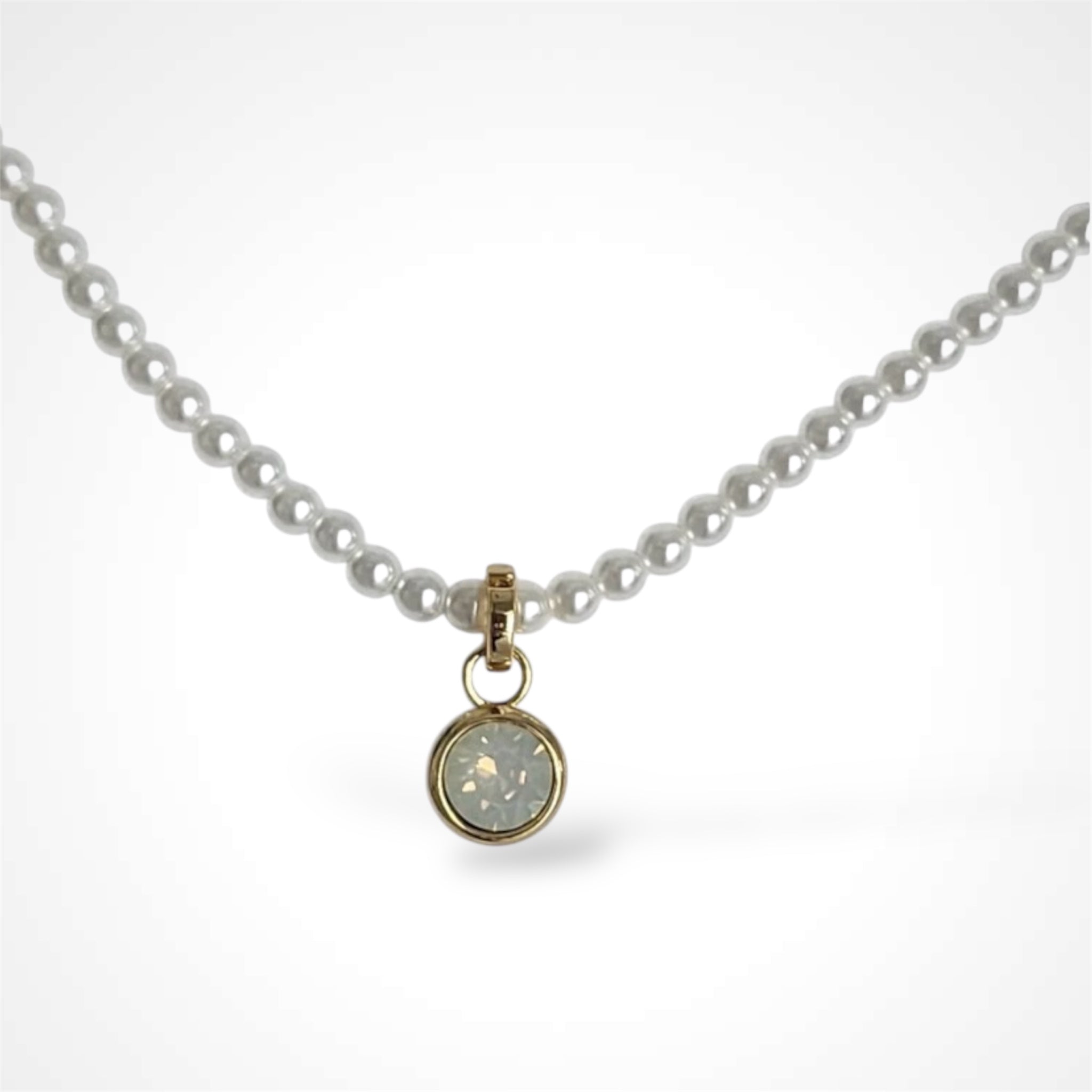 AMBARE CHARM OPAL