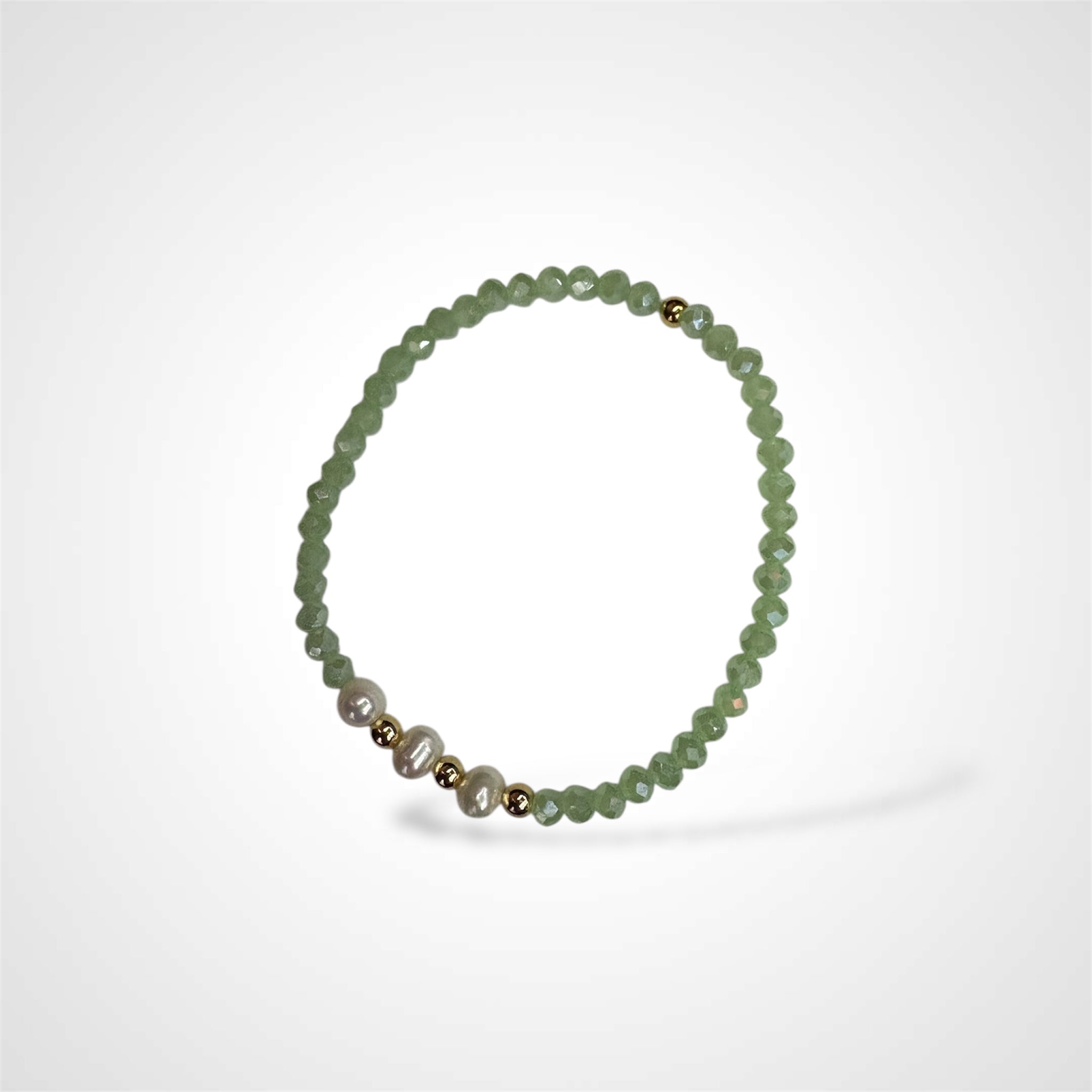 ARIA'S GREEN CRYSTALS BRACELET W PEARLS08•