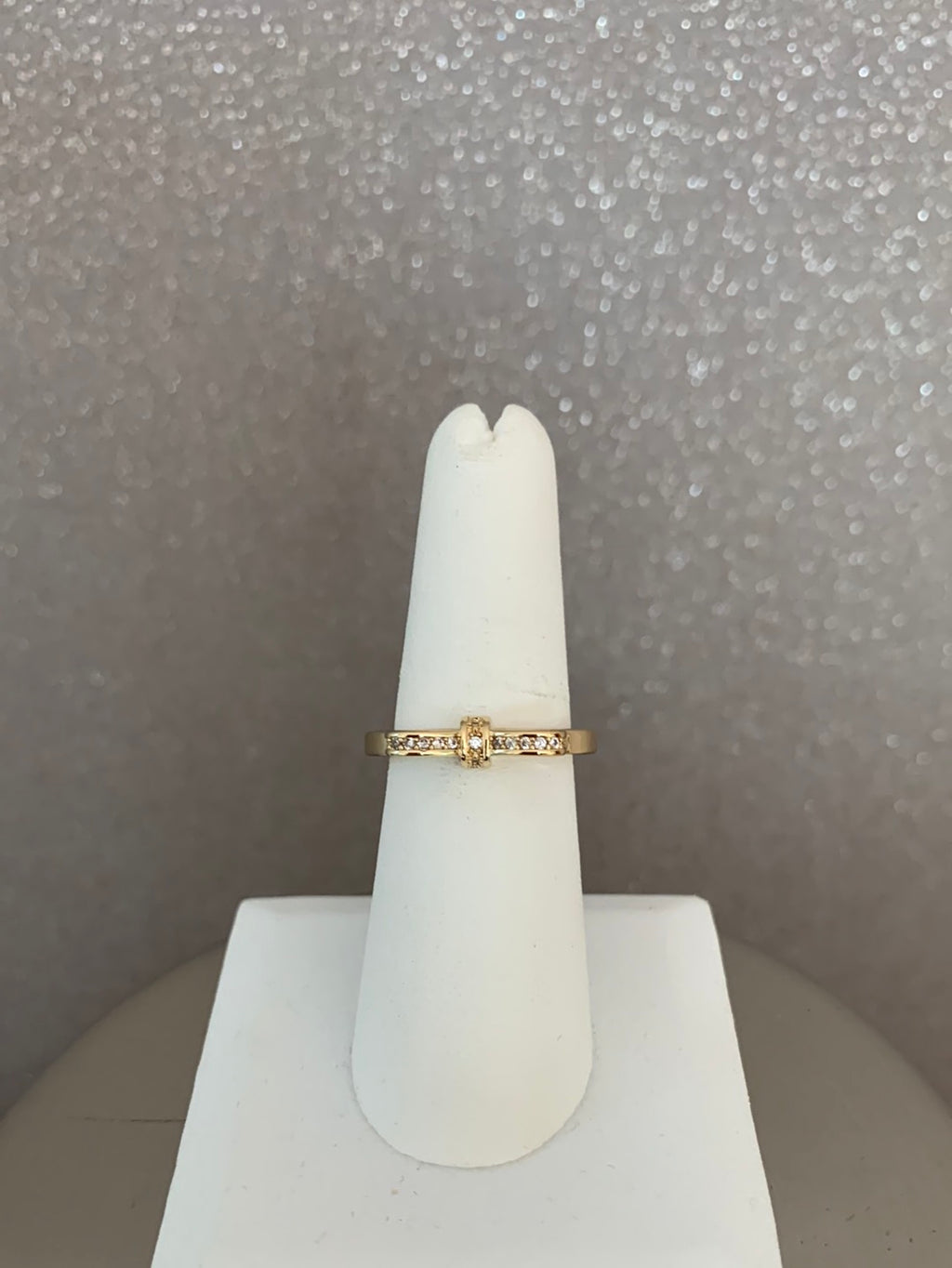 Ribbon Gold Ring