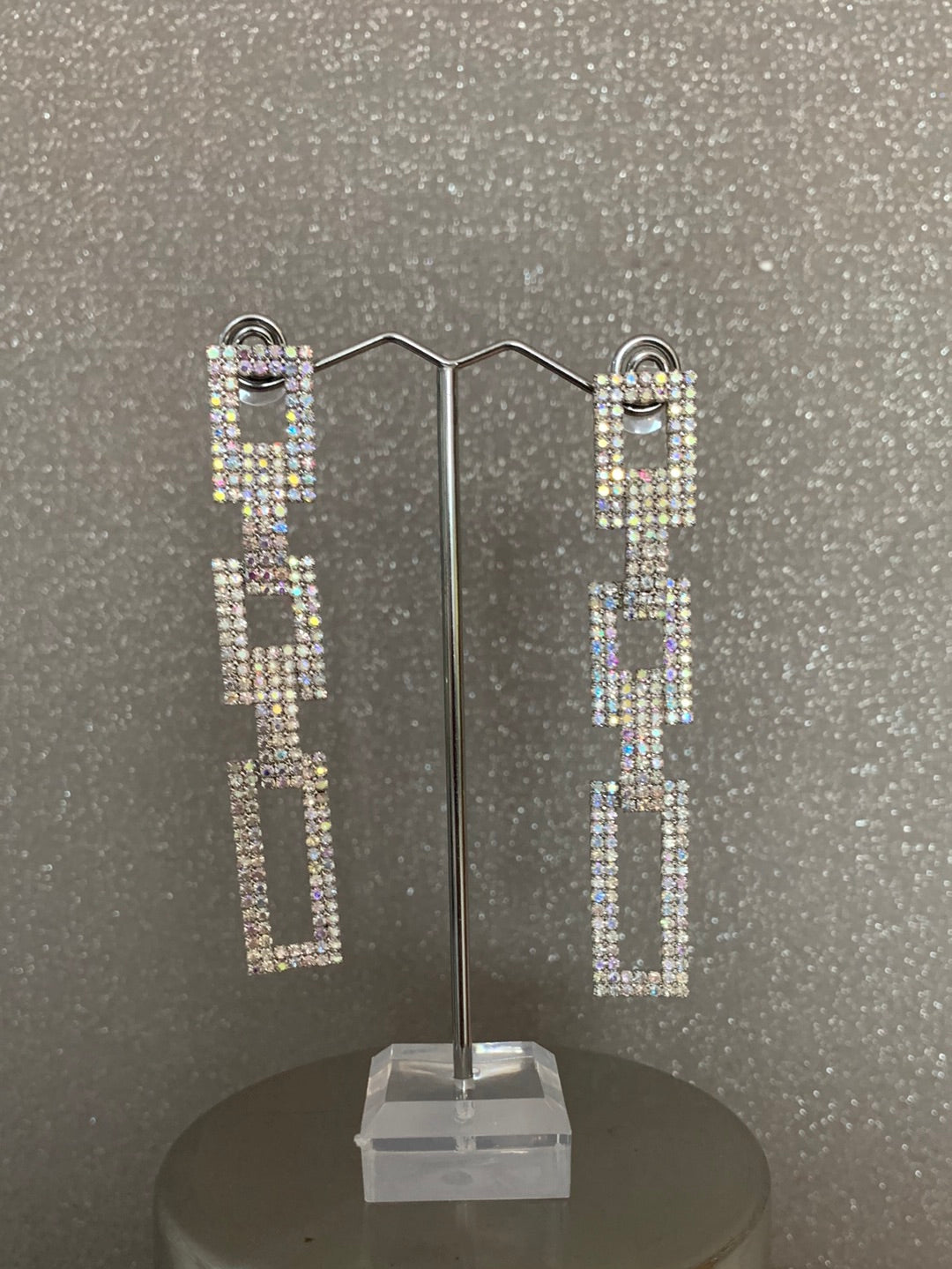 Silver Rhinestone Earings•-2