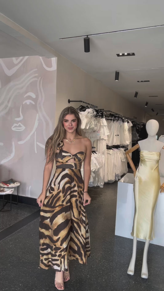ONE SHOULDER LEOPARD PRINT MAXI DRESS