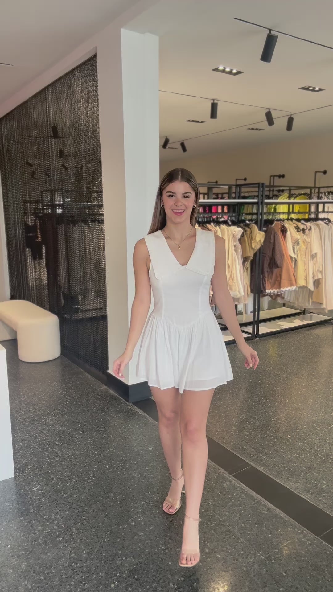 OVERSIZED COLLAR LINEN ROMPER