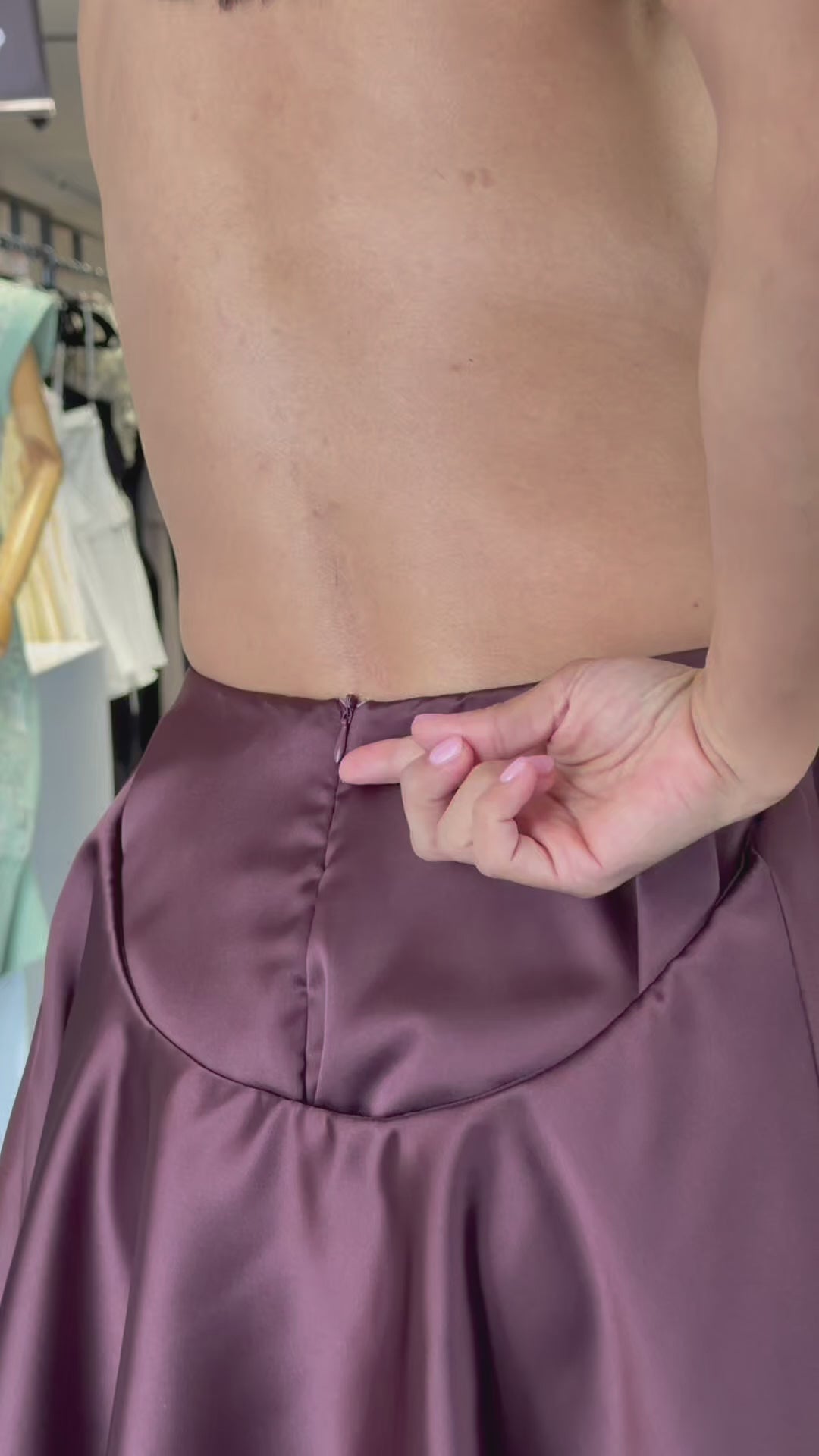 CLOSED CASE SATIN SKORT SET-4