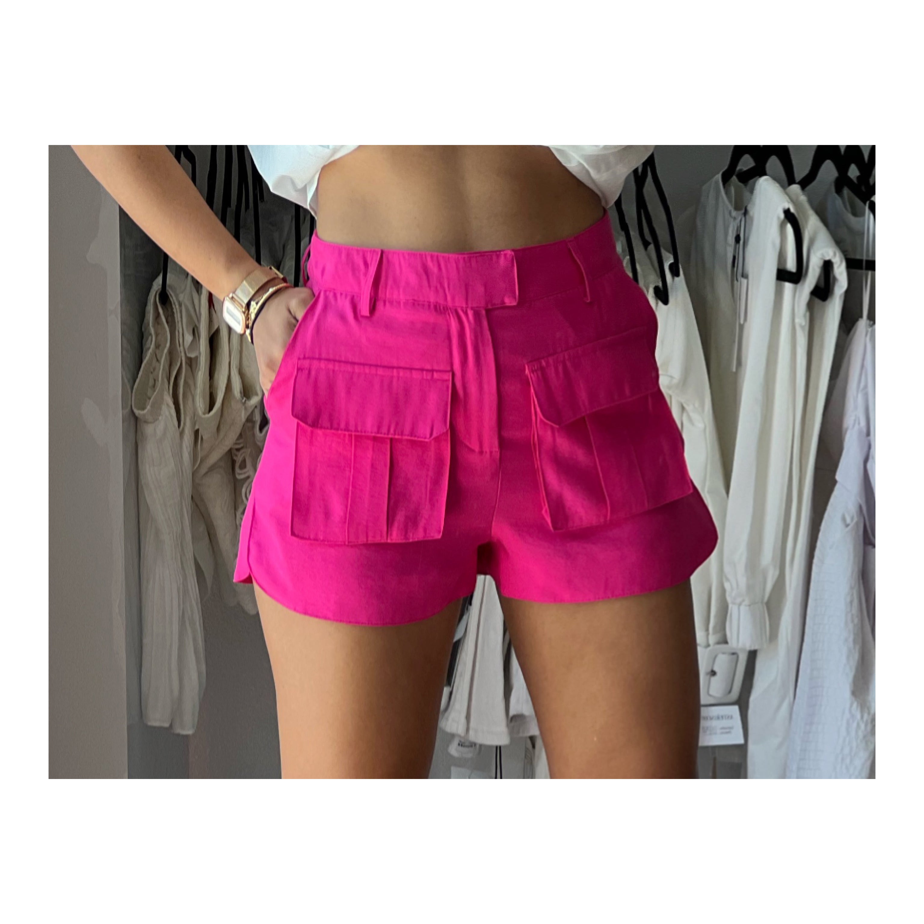 Neon pink cargo shorts hotsell